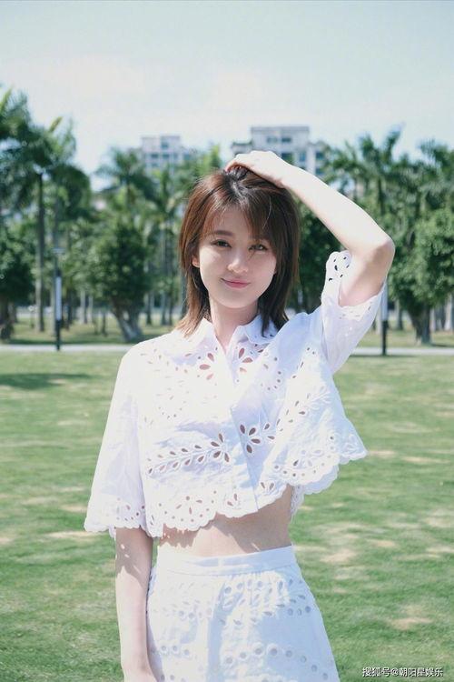 娱乐吃瓜酱服饰图片,揭秘娱乐吃瓜酱服饰的独特魅力